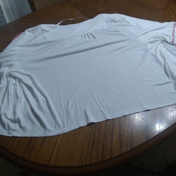 Cardigan with Red Thread Details in the Front and Sleeves - Picture 6 of 6